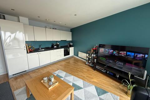 2 bedroom apartment to rent, Princes Parade, Liverpool, L3