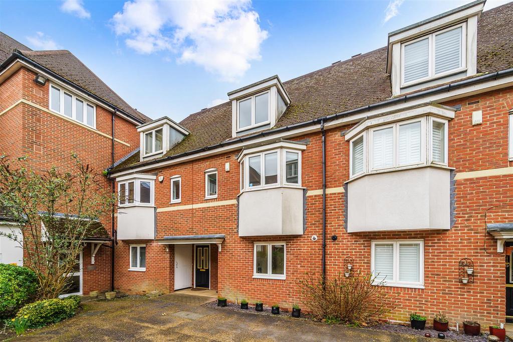 WINGFIELD COURT, 13  (18).jpg