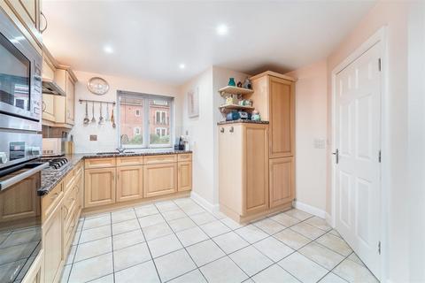 undefined, Wingfield Court, Banstead