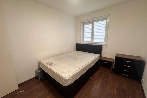 undefined, Farm Field Court, Northampton, NN3