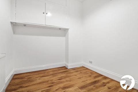 1 bedroom flat to rent, London Road, Greenhithe, Kent, DA9