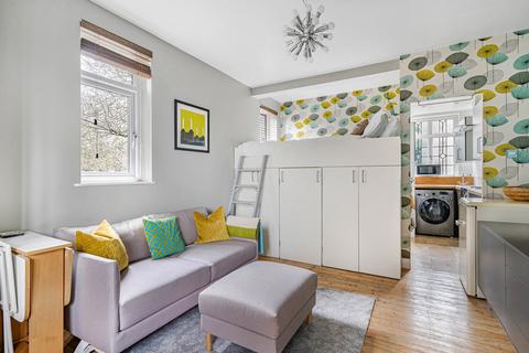 undefined, Tudor Close, Brixton Hill, London, SW2