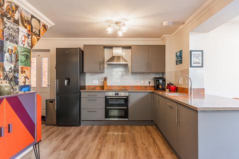 4 bedroom detached house for sale, Immaculately Presented Four Bedroom Family Home in Swanton Morley.