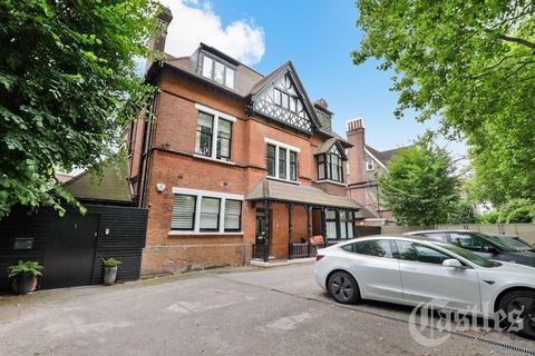 2 bedroom flat for sale, Shepherds Hill, N6