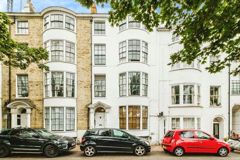 1 bedroom apartment to rent, Bedford Row, Worthing, BN11