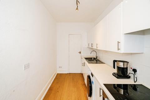1 bedroom apartment to rent, Bedford Row, Worthing, BN11