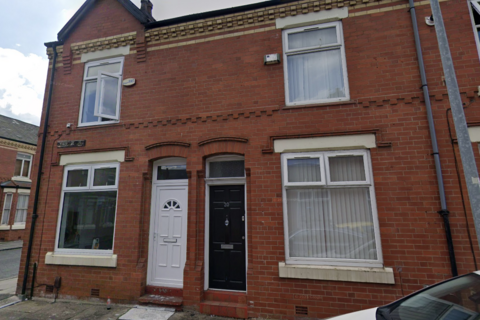 3 bedroom property to rent, Lydford Street, Salford, M6