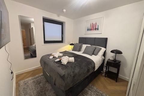 2 bedroom flat to rent, St Albans Road, WATFORD
