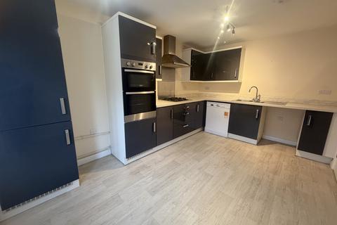 5 bedroom house to rent, Roman Road, Corby, NN18