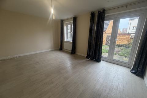 5 bedroom house to rent, Roman Road, Corby, NN18