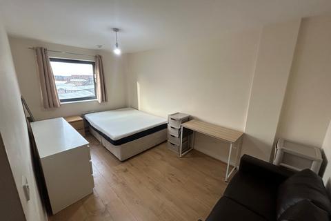 2 bedroom apartment to rent, The Reach, Liverpool, L3