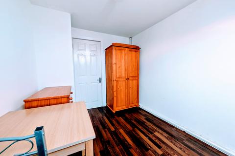 undefined, East Road, Manchester, M12