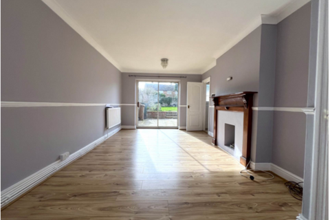 Mangrove Road, Luton, LU2