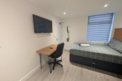 undefined, New Lane, Manchester, M30