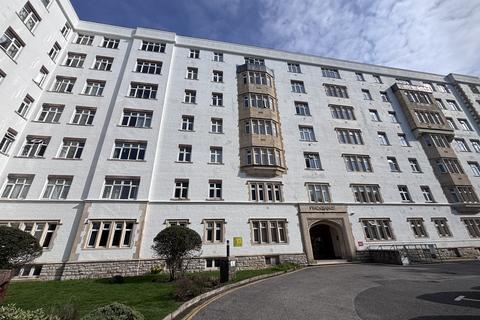 Bath Road, BOURNEMOUTH