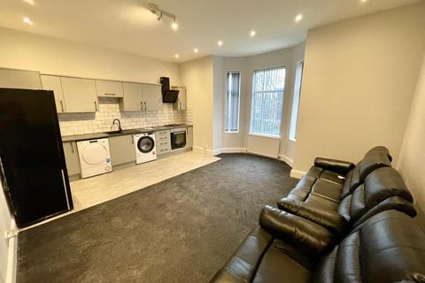 undefined, Flat 2, 38 Mayfield Road, Manchester, M16