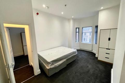 undefined, Flat 2, 38 Mayfield Road, Manchester, M16