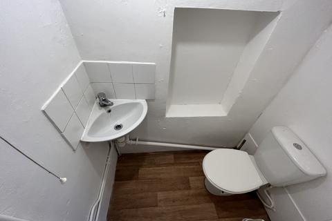 undefined, Cadle Road, WOLVERHAMPTON
