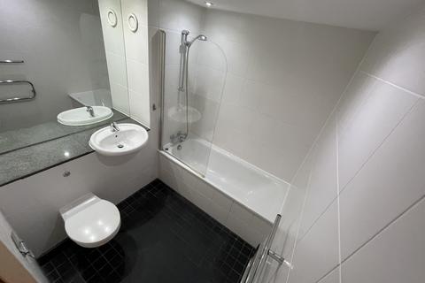 2 bedroom apartment to rent, Shaws Alley, Liverpool, L1