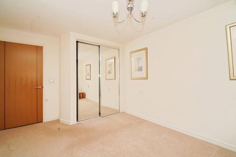 undefined, Avenue Road, Lymington, SO41