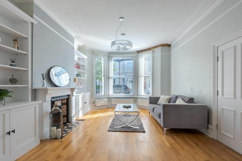 1 bedroom flat to rent, Mysore Road, London SW11