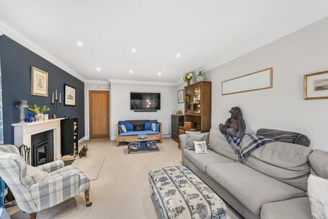 5 bedroom detached house for sale, High Meadow, Dunmow