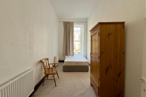 3 bedroom flat to rent, West Princes Street, Woodlands, Glasgow, G4