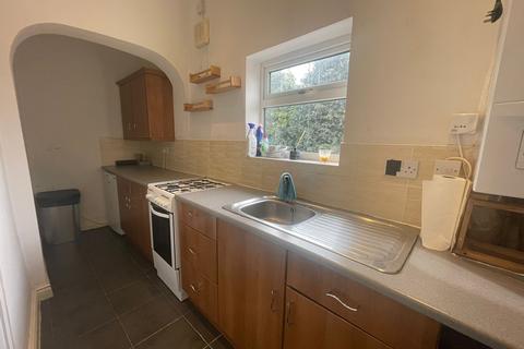 4 bedroom apartment to rent, Poplar Road, Kings Heath