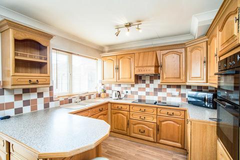 3 bedroom house to rent, North Western Avenue, WATFORD