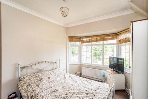 3 bedroom house to rent, North Western Avenue, WATFORD