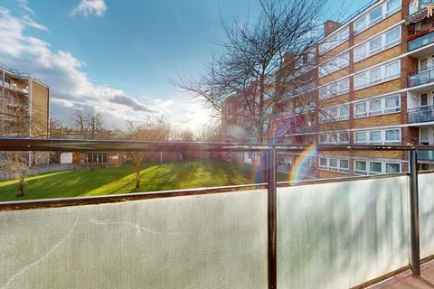 1 bedroom flat to rent, Churchfield House, Hall Place, London W2