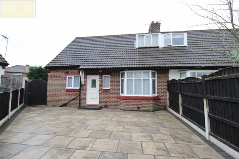 3 bedroom bungalow for sale, Shawe Road, Flixton