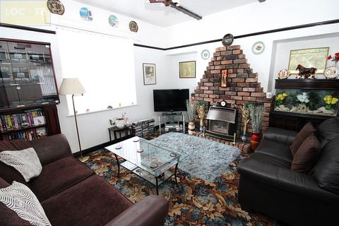 3 bedroom bungalow for sale, Shawe Road, Flixton