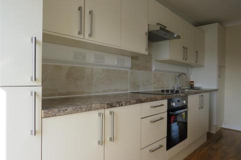 1 bedroom flat to rent, Victoria Street, GOSPORT