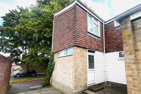 undefined, Bennet Close, BASINGSTOKE