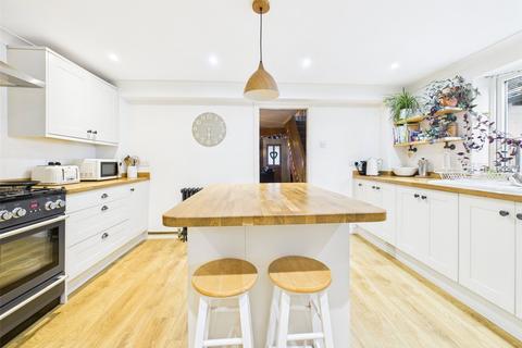 4 bedroom semi-detached house for sale, Foxmoor Lane, Ebley, Stroud, Gloucestershire, GL5