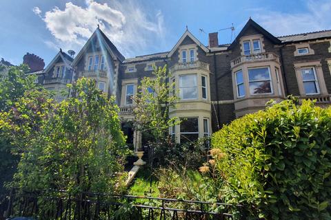Ninian Road, Caerdydd, CF23