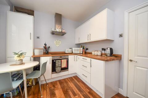 4 bedroom semi-detached house for sale, Blackthorn Avenue, Wigan, WN6 7SA