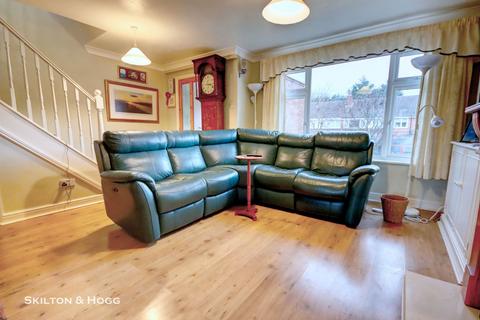 undefined, Sunningdale Drive, Daventry NN11