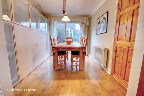 undefined, Sunningdale Drive, Daventry NN11