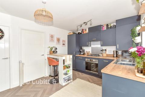 2 bedroom semi-detached house for sale, Small Copse, West Broyle, Chichester, West Sussex