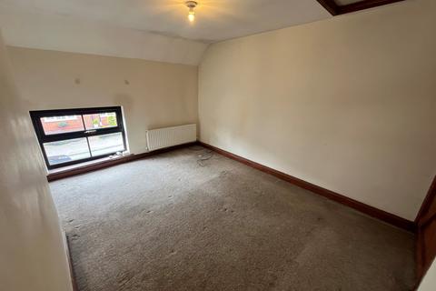 undefined, Main Street, Burton-on-Trent, DE13