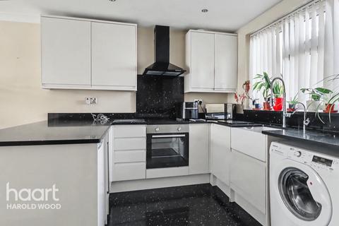 undefined, Hamilton Drive, Harold Wood