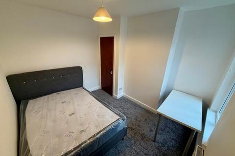 undefined, Kathleen Grove, Manchester, M14