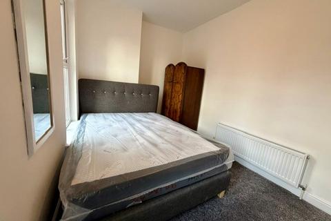 undefined, Kathleen Grove, Manchester, M14