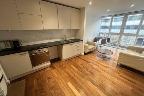 undefined, -42 Newport Road, Caerdydd, CF24