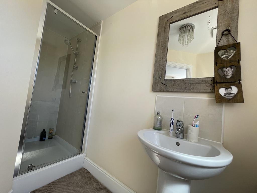 En-suite Bathroom