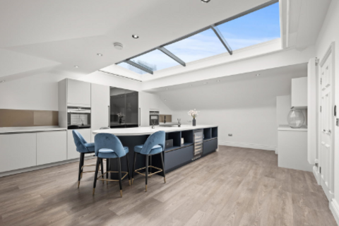 2 bedroom apartment to rent, St. Hilarys Park, Alderley Edge, SK9