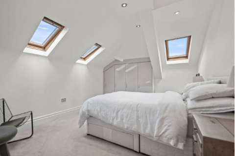 2 bedroom apartment to rent, St. Hilarys Park, Alderley Edge, SK9