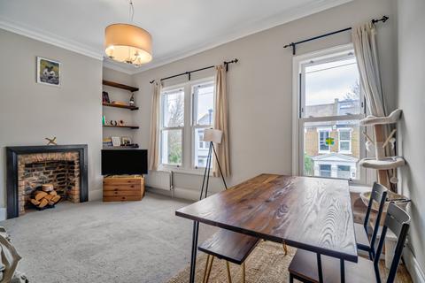 2 bedroom flat to rent, Andalus Road, London, SW9